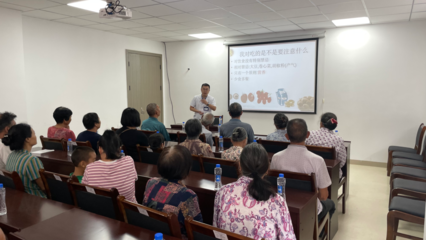 "健康家庭 你我同行"健康服務(wù)下基層義診活動到屏南