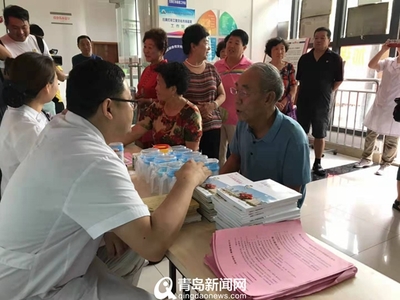 市北健康教育“六進(jìn)”惠民生 醫(yī)生進(jìn)社區(qū)教您咋養(yǎng)生